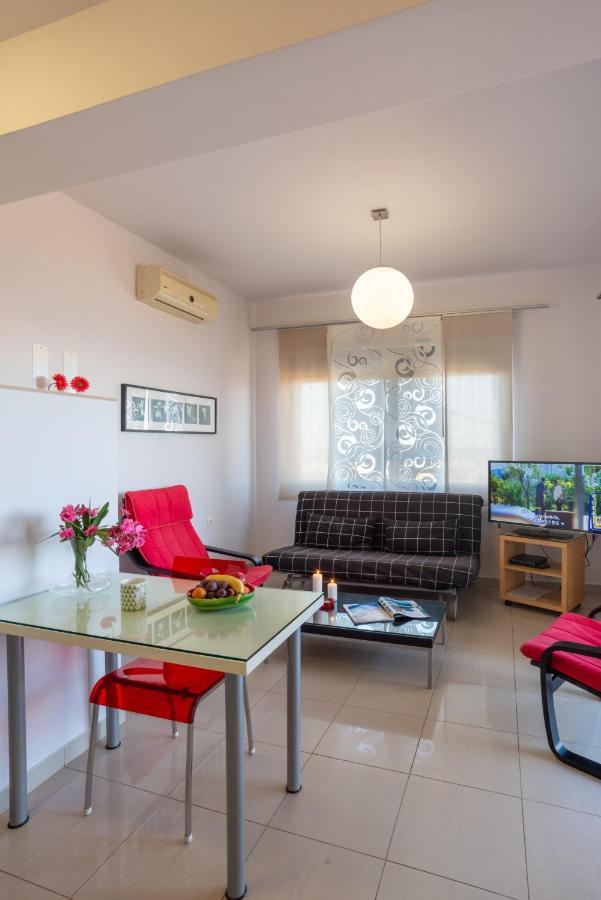 Caravella Luxury Apartments Palaiochora Luaran gambar