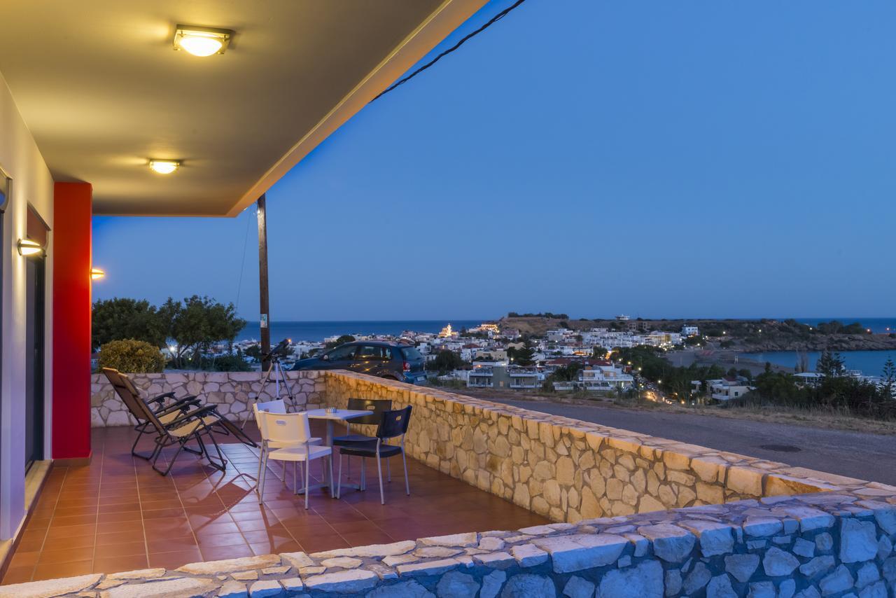 Caravella Luxury Apartments Palaiochora Luaran gambar